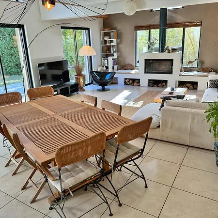 D'architecte Tout Confort, Piscine & Jardin